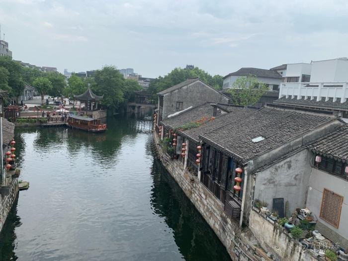 失恋了怎么挽回？失恋分手后痛苦不甘心怎么办？教你这样做挽回男友的心
